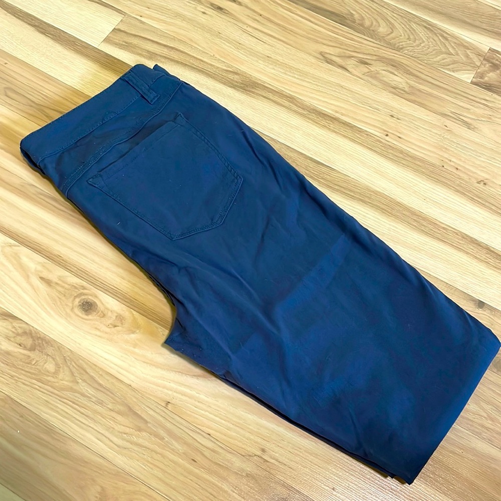 Prana Briann Pant - GUC